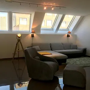 Apartament The Barts Apartments - Self Check-In