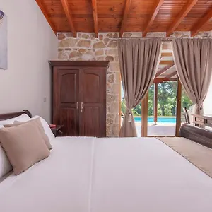 vizitați hotelul