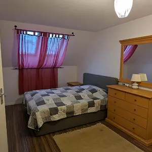 Apartament In Lobau