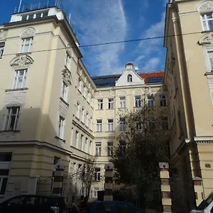 Jugendstil Garconniere Wien