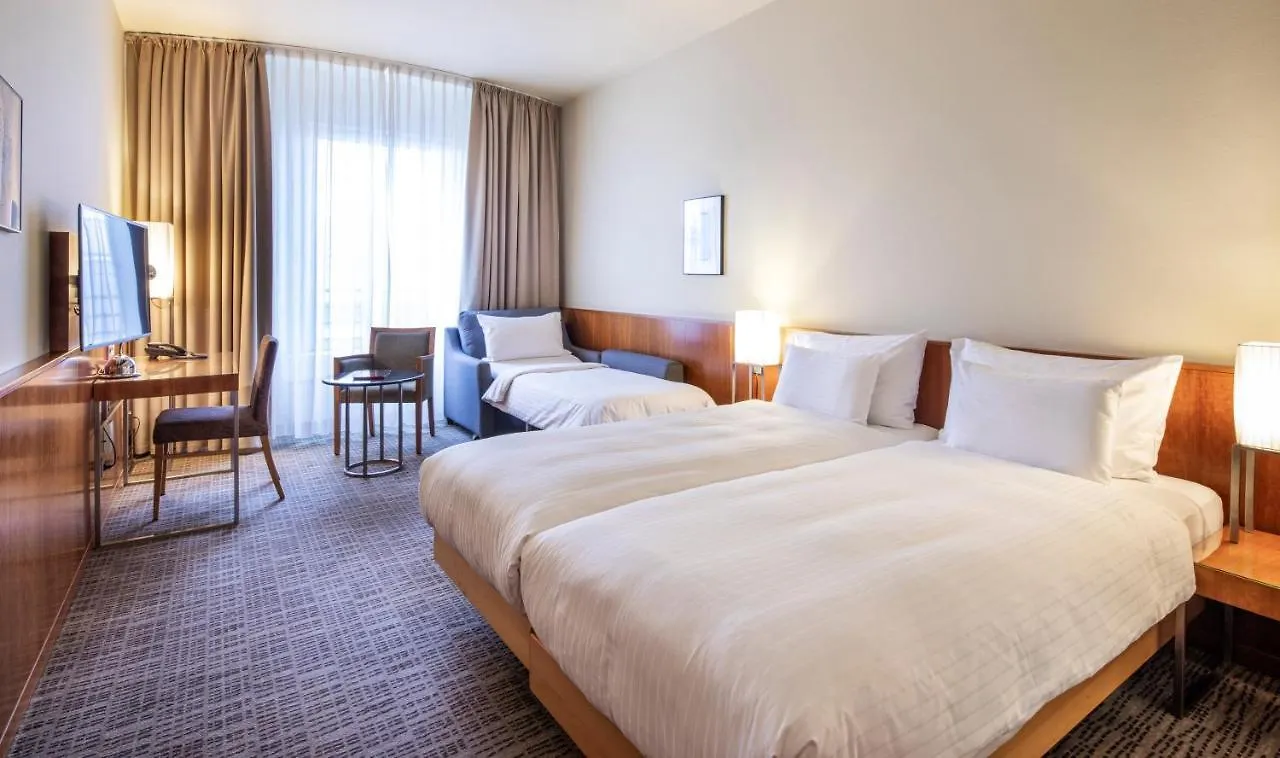 K+K Hotel Maria Theresia Viyana 4*,